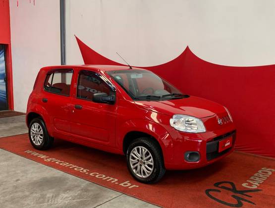 FIAT UNO 1.0 EVO VIVACE 8V FLEX 4P MANUAL FIAT UNO 1.0 EVO VIVACE 8V FLEX 4P MANUAL